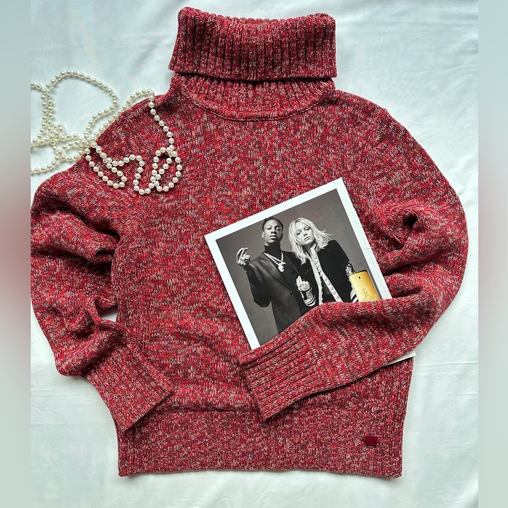 Cozy Red Turtleneck Sweater M L - Picture 4 of 16